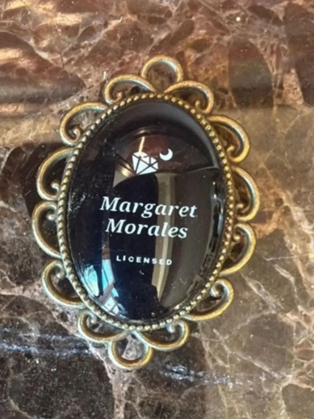Margaret Morales Ornate Oval Cabochon Pendant - Black & Antique Gold